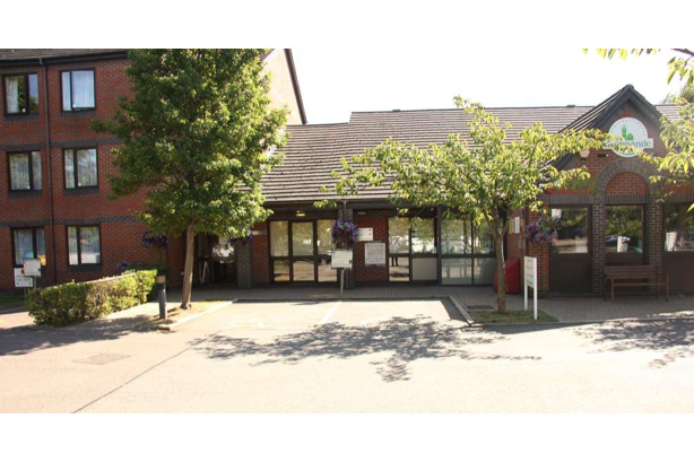 Hotel Campanile Milton Keynes - Fenny Stratford Zewnętrze zdjęcie