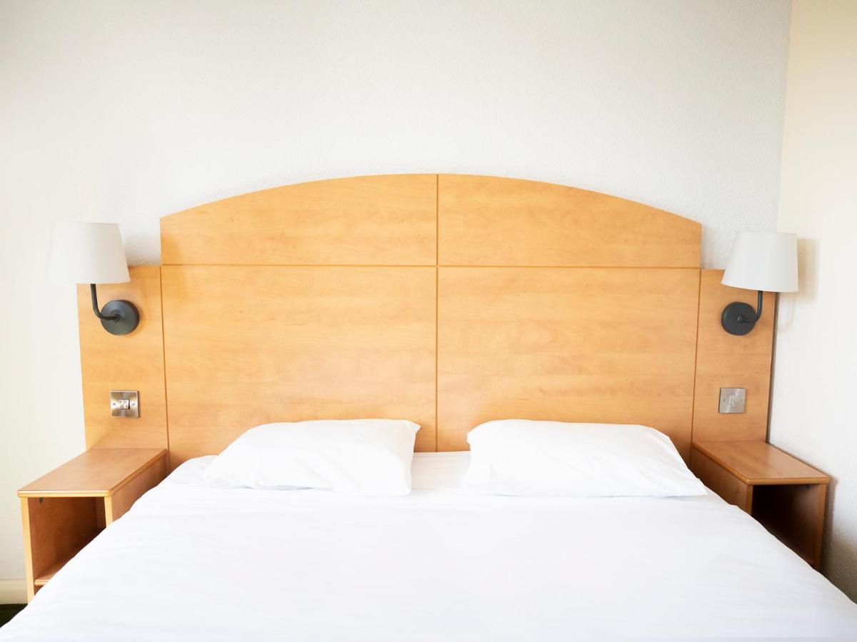 Hotel Campanile Milton Keynes - Fenny Stratford Zewnętrze zdjęcie